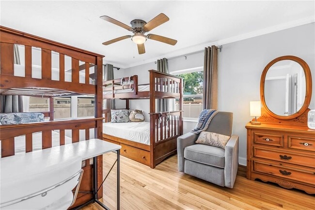 Building Photo - 2421 Covina Way S