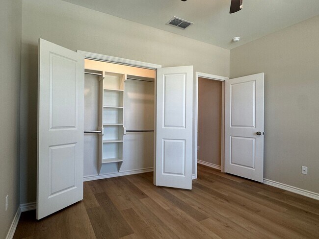 Building Photo - 3065 Guinn Farms Rd