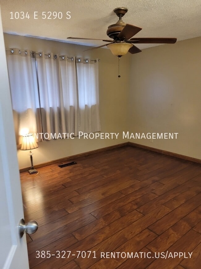 Building Photo - 1034 E 5290 S