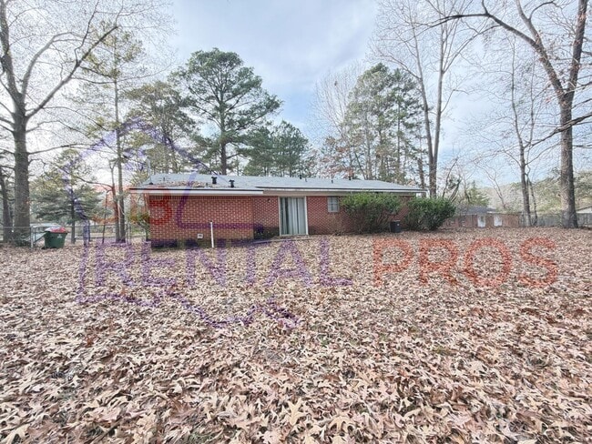 Building Photo - 3 Bed 2 Bath Home in Ruston!