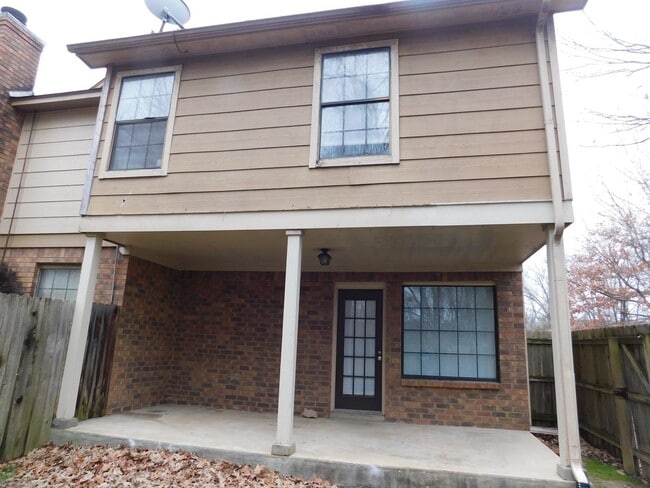 Building Photo - 8078 Greenbrook Pkwy