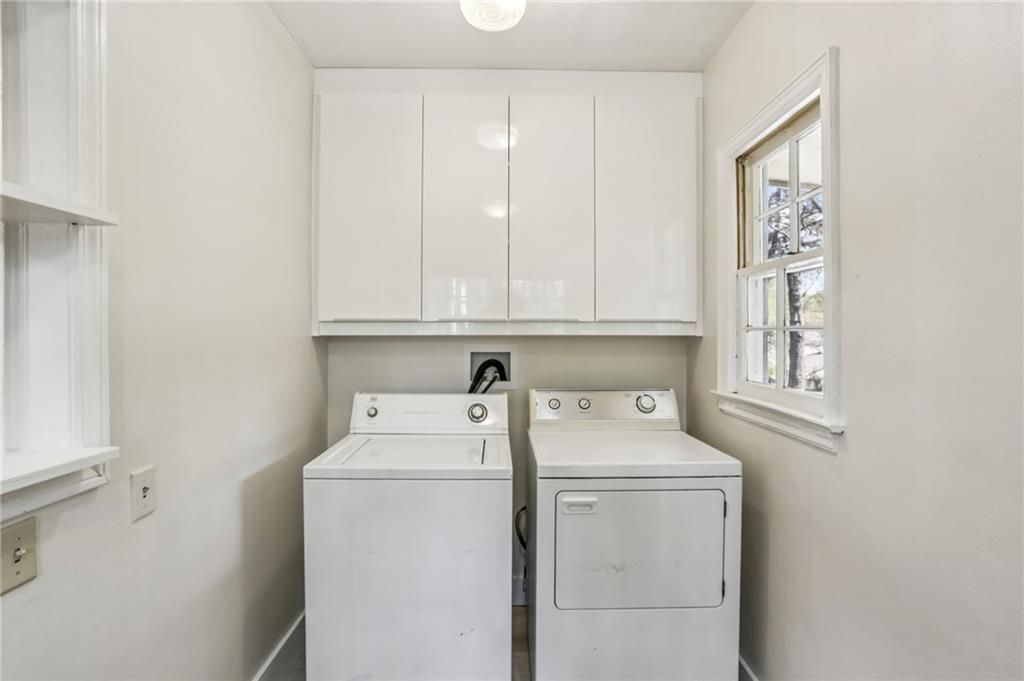 Building Photo - 1304 Conway Rd