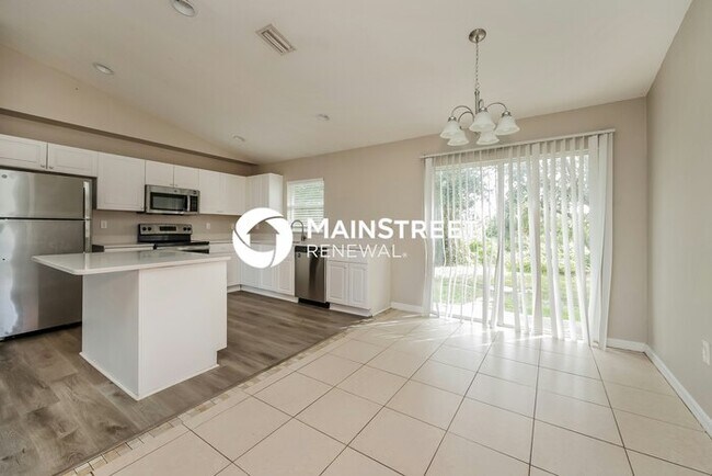 Building Photo - 4 Bedroom Pet-Friendly Home in Lehigh Acres, FL with Main Street Renewal