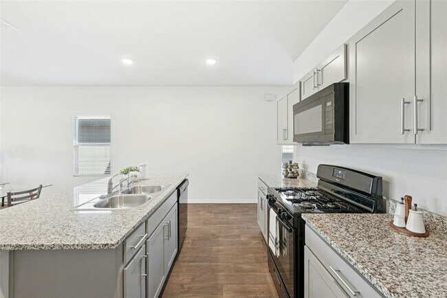 Building Photo - 187 Dorchester Dr