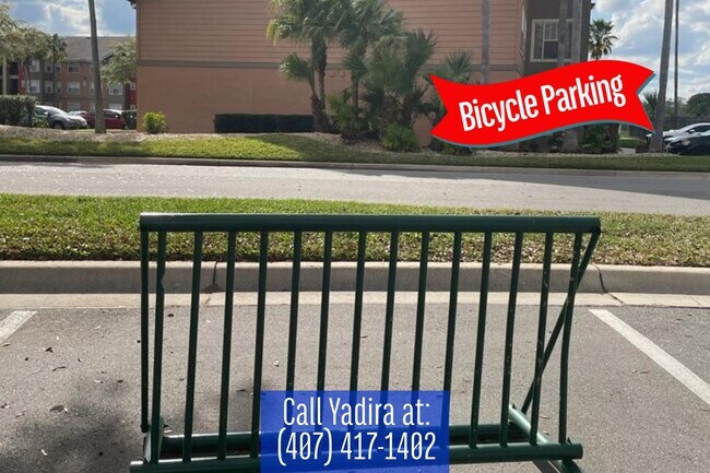 Building Photo - Beautiful third floor unit with 2 bedrooms...