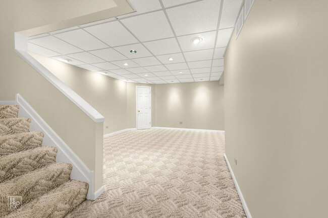 Building Photo - 4911 Princeton Ln