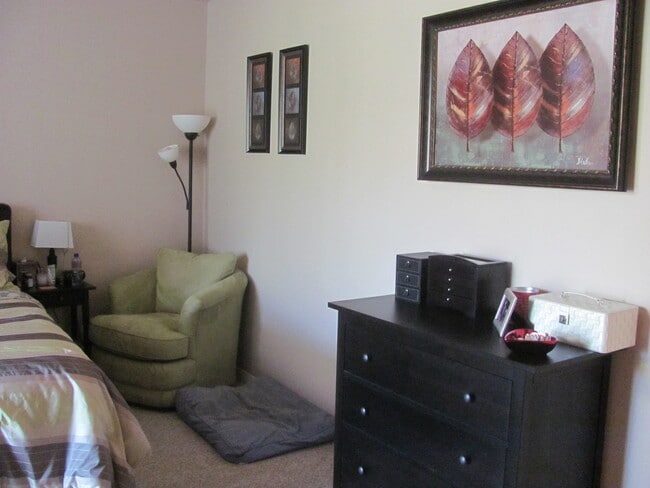 Building Photo - Single level Home in the Orcutt Neighborhood