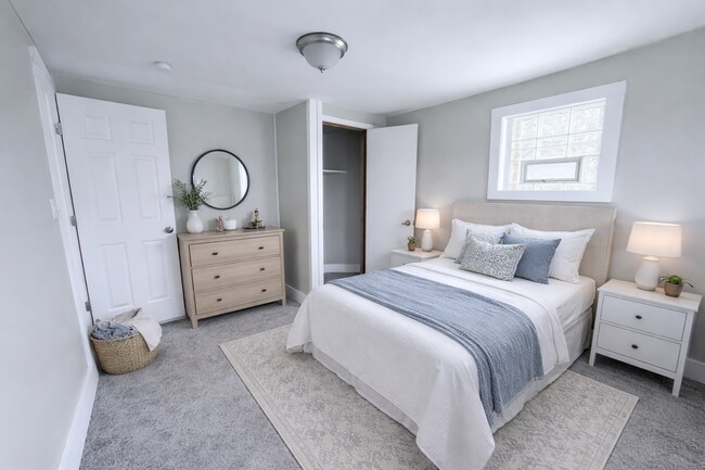 Building Photo - Freshly Renovated Cleveland Rental with Water, Sewer & Trash Included!