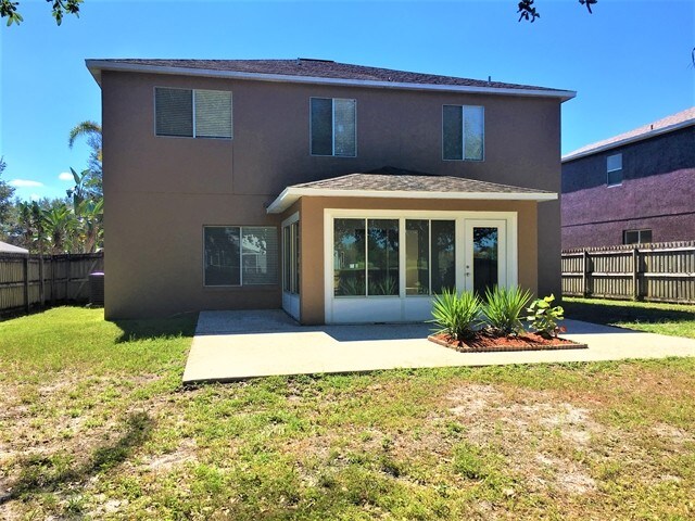 Building Photo - 12639 Longcrest Dr