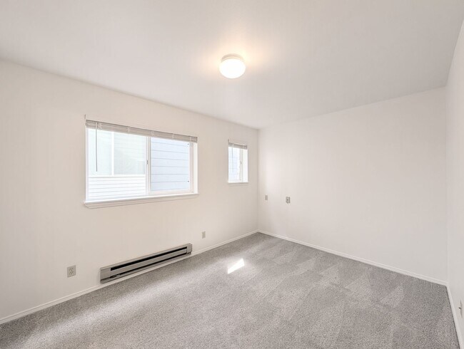 Building Photo - 2Bd/2Ba Seattle Condo