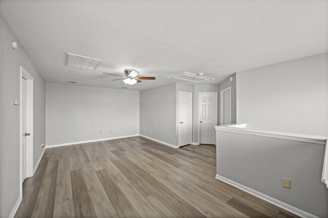 Building Photo - 14614 Hazy Ridge Ln