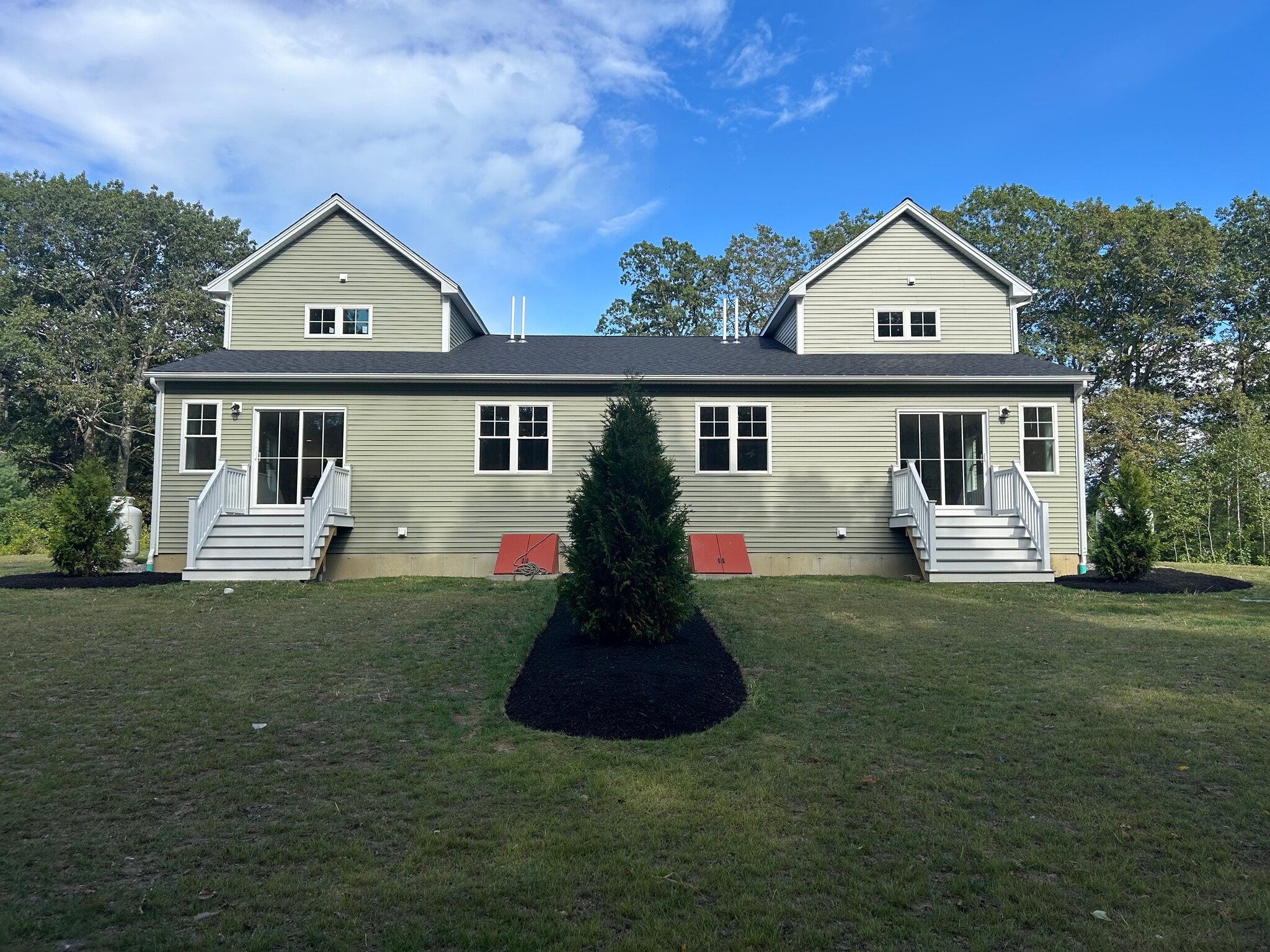 Building Photo - 199 Pommogussett Rd