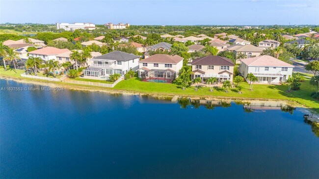 Building Photo - 2231 SW 164th Ave