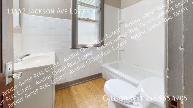 Building Photo - 11442 Jackson Ave