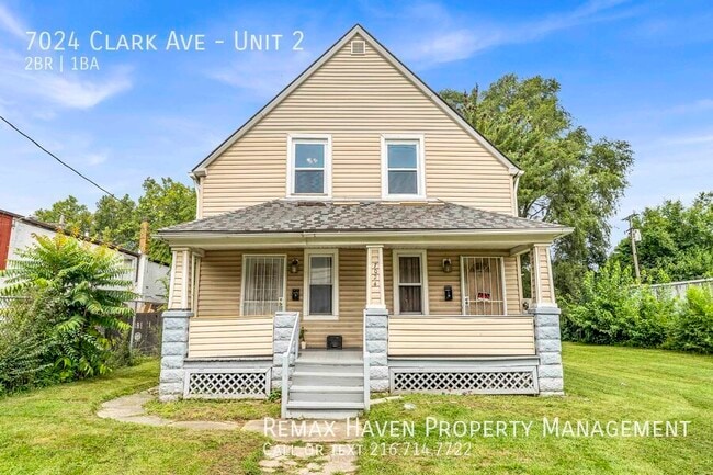 Primary Photo - 7024 Clark Ave