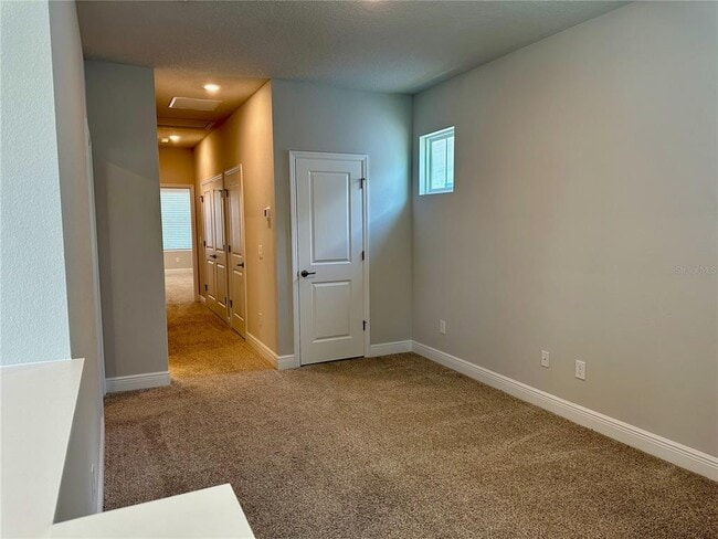 Building Photo - 922 Trowman Aly