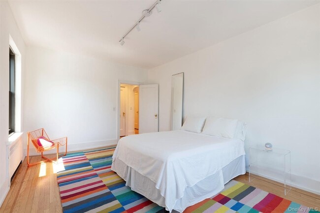 Building Photo - 76-66 Austin St