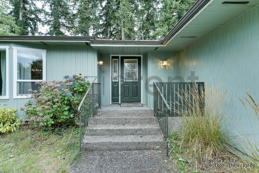 Building Photo - 234 W Jensen St