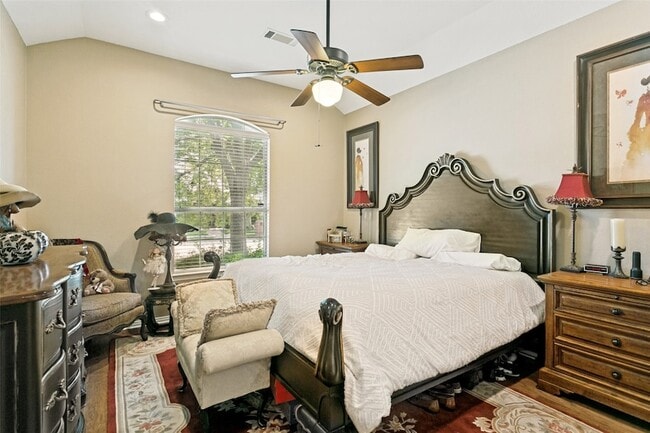 Building Photo - 5212 Spicewood Dr