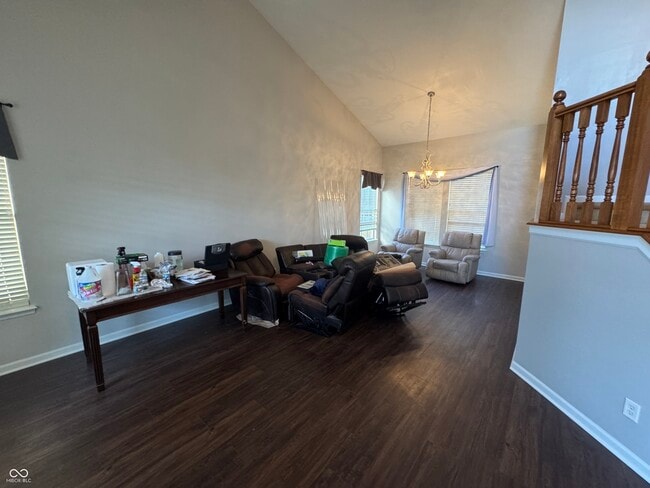 Building Photo - 7435 Sycamore Run Dr