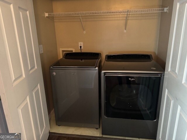 Building Photo - 4393 English Loop