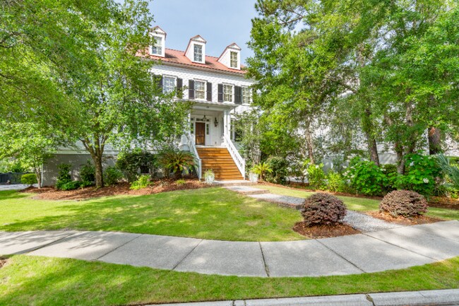 Building Photo - 6BD/5BA Custom Home for Lease in Daniel Island Park