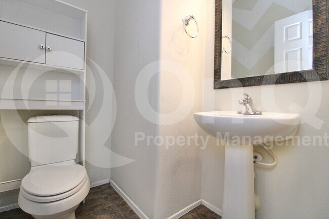 Building Photo - 7373 W Monte Cristo Ave