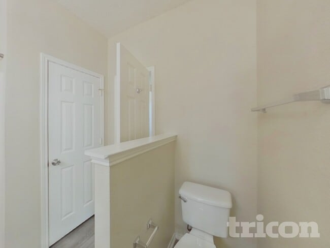 Building Photo - 6300 Downeast Dr