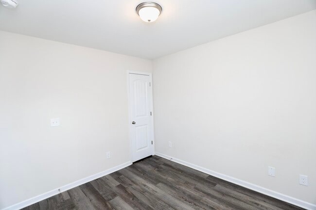 Building Photo - 115 Whitetail Cir