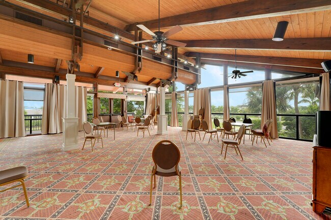 Building Photo - 13679 Date Palm Ct