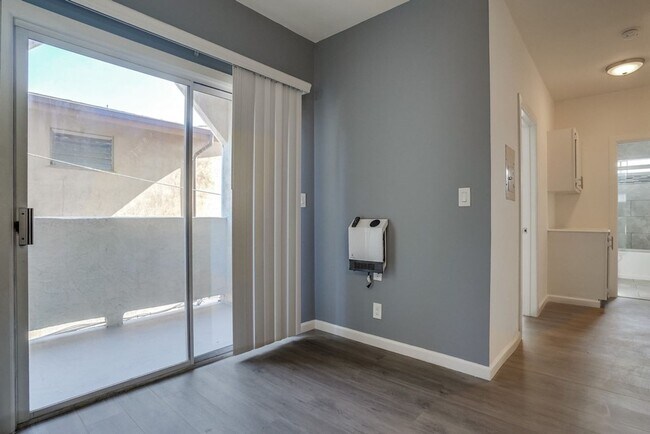 Interior Photo - Central Inglewood Life – Gated Living Near SoFi & Transit