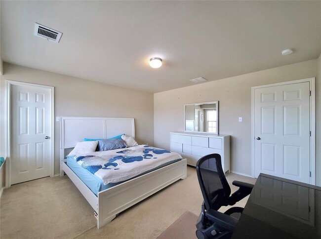 Building Photo - 1436 Lindo Dr