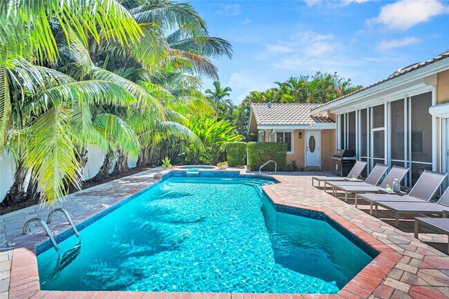 Building Photo - 1643 Seabreeze Blvd