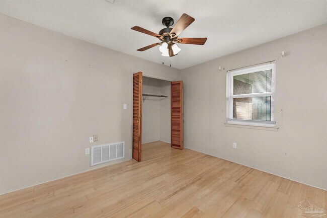 Building Photo - 4910 La Ventana Cir