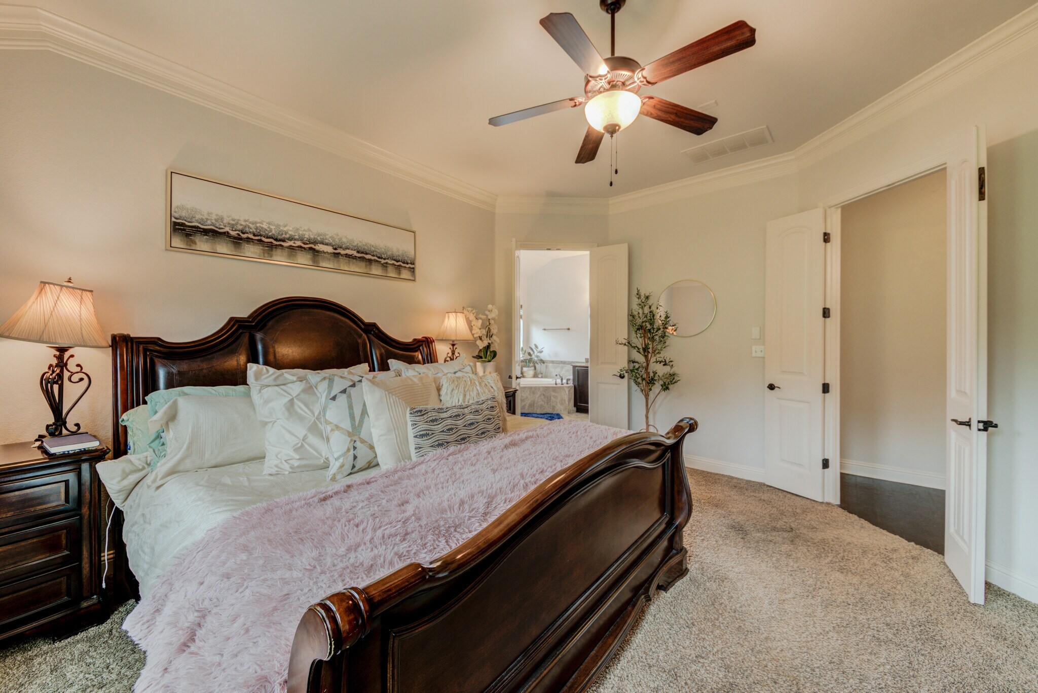 Building Photo - 308 Enchanted Hilltop Way