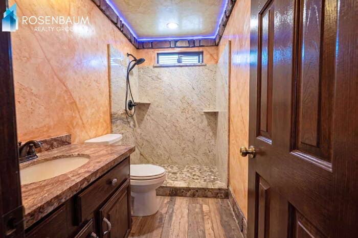 Building Photo - 3452 N 67th Dr