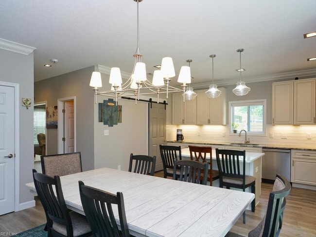 Building Photo - 1849 Steve Ln