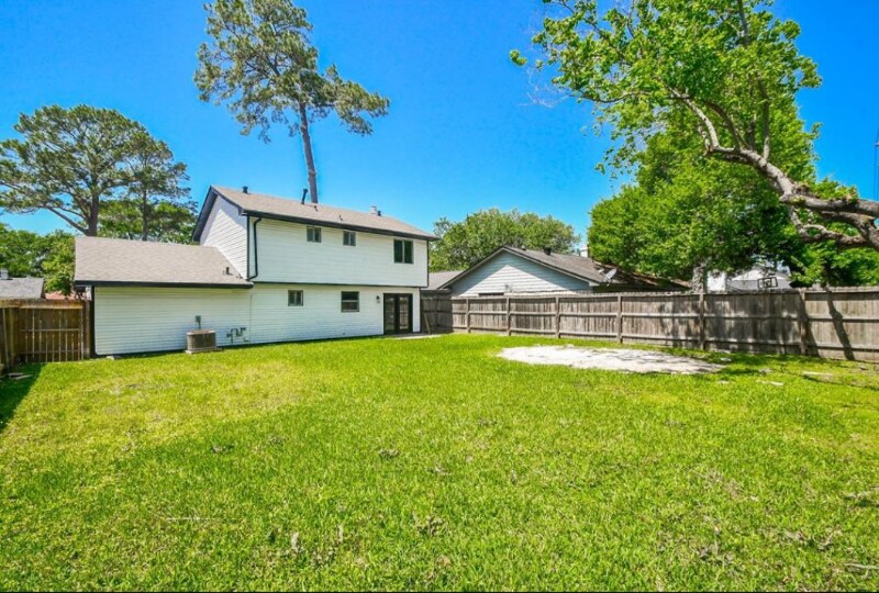 Building Photo - 19918 Burle Oak Dr