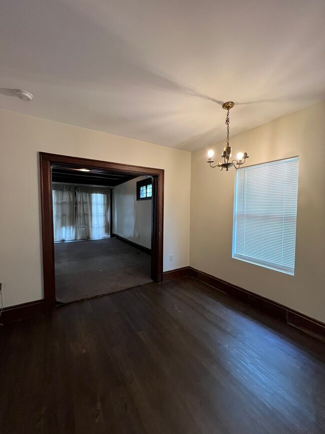 Bedroom Entrance - 568 Bird Ave