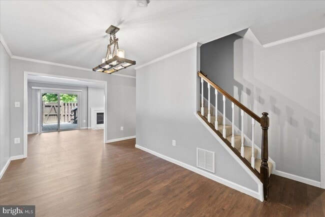 Building Photo - 4527 Sawgrass Ct