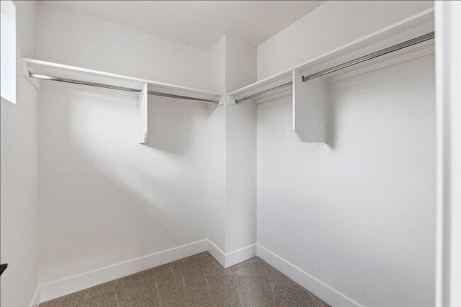 Building Photo - Modern, New 3-Story Boise Bench Townhome with Garage in a Prime Location