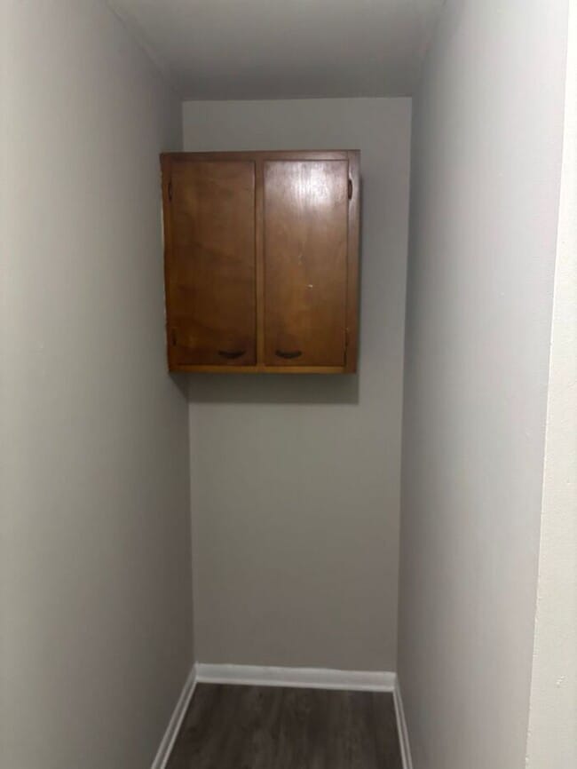 Building Photo - Comfortable Living in a Cozy 2-Bedroom Dup...