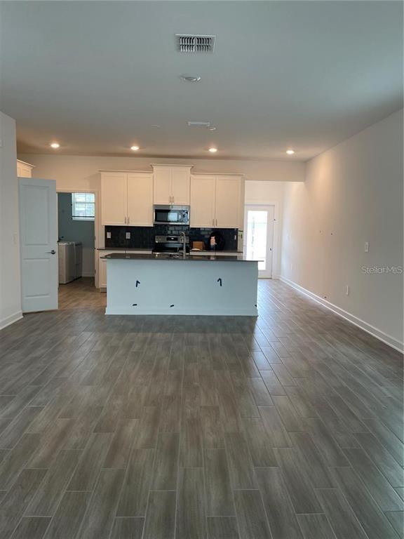 Building Photo - 3111 Addison Blvd