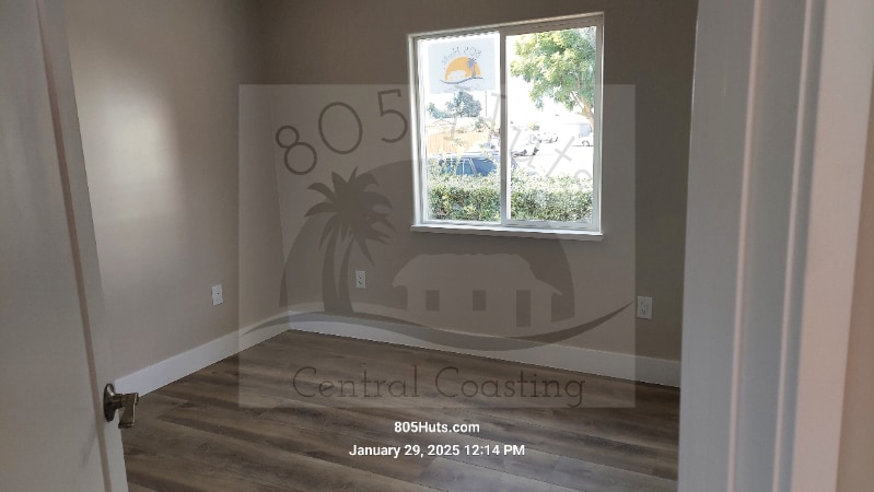 Building Photo - 1117 W El Camino St