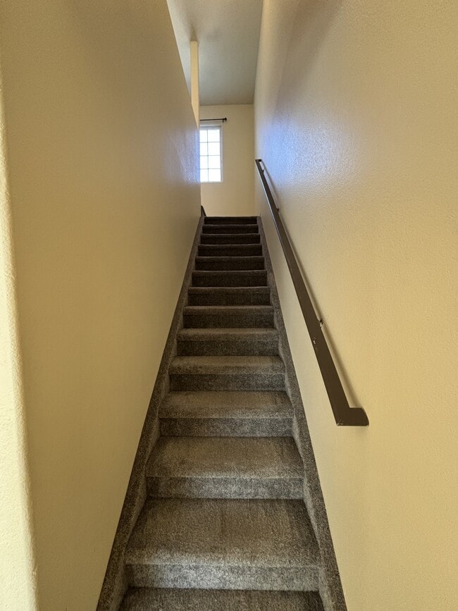 Building Photo - 755 Hailey Glenn View