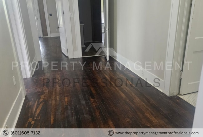 Building Photo - 2308 St. Charles-