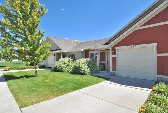 Building Photo - 387 S 1250 E