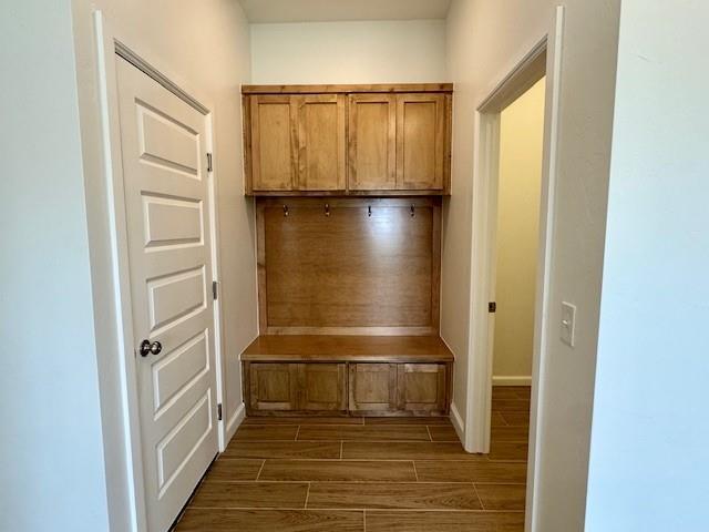 Building Photo - 3137 Mt Nebo Dr
