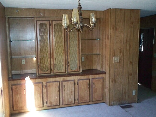 Building Photo - 301 International Blvd