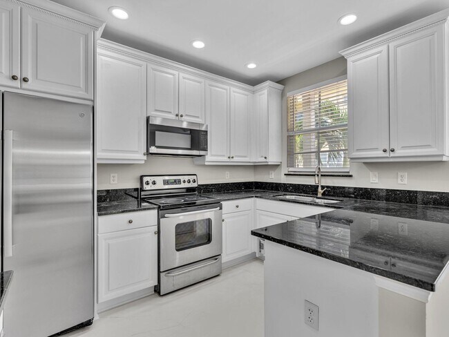 Building Photo - 2751 Ravella Way